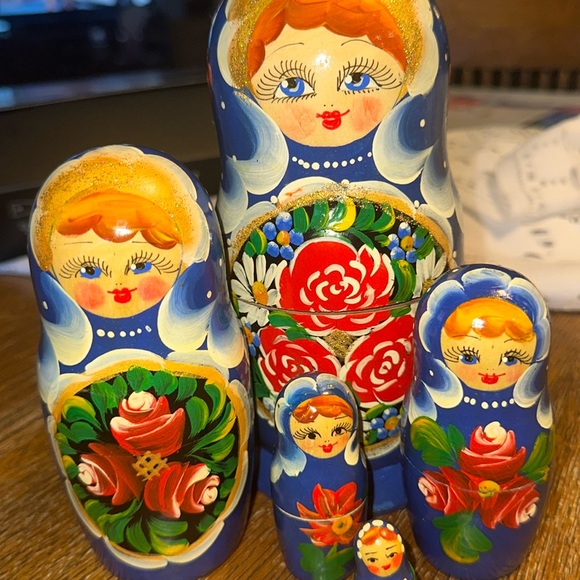 5pcs Russian Nesting Girl Dolls Matryoshka Babushka Wooden Toy - Picture 4 of 4